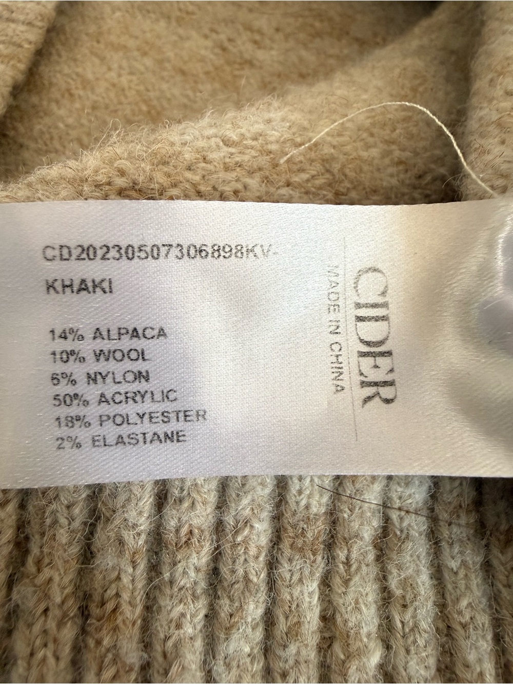 CIDER Pear Sweater Vest Alpaca Wool Blend Khaki Large Fruit Graphic - Picture 4 of 11